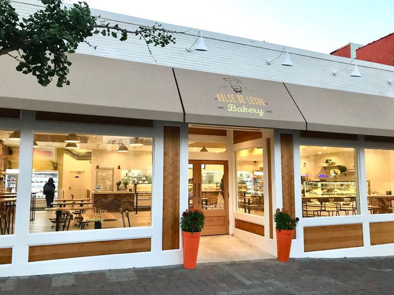 Dulce de Leche Bakery, West New York