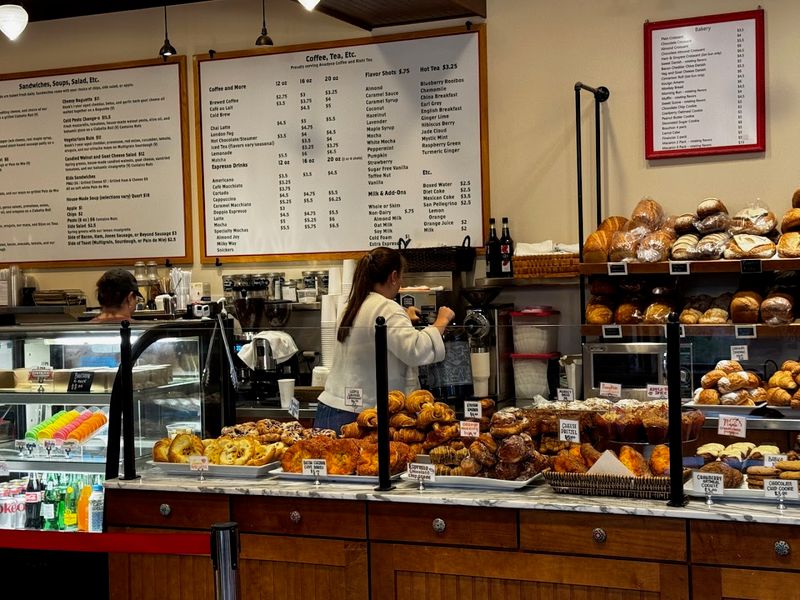 Rocket Baby Bakery (Milwaukee) — Artisan Twist