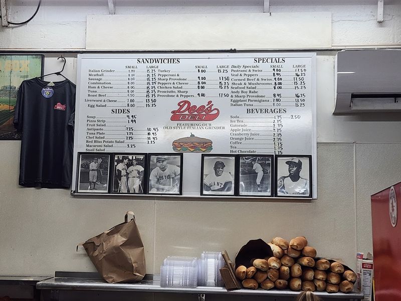 Dee's Deli — Cranston