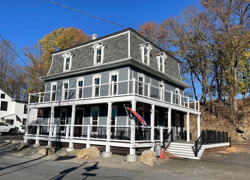 Where Exactly Hootz Sits on the Map