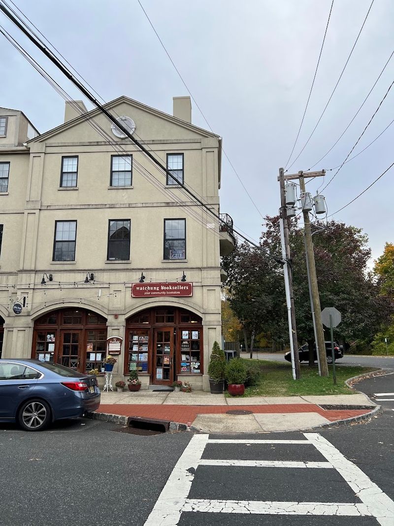 What the Neighborhood Adds to the Visit