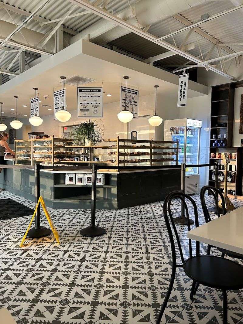 Best Times to Visit for Peak Freshness