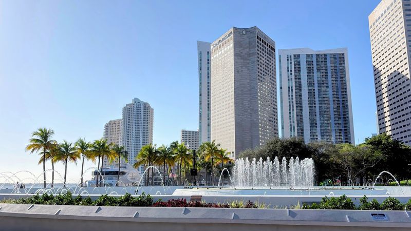 The Fountain Show That Stops People in Their Tracks