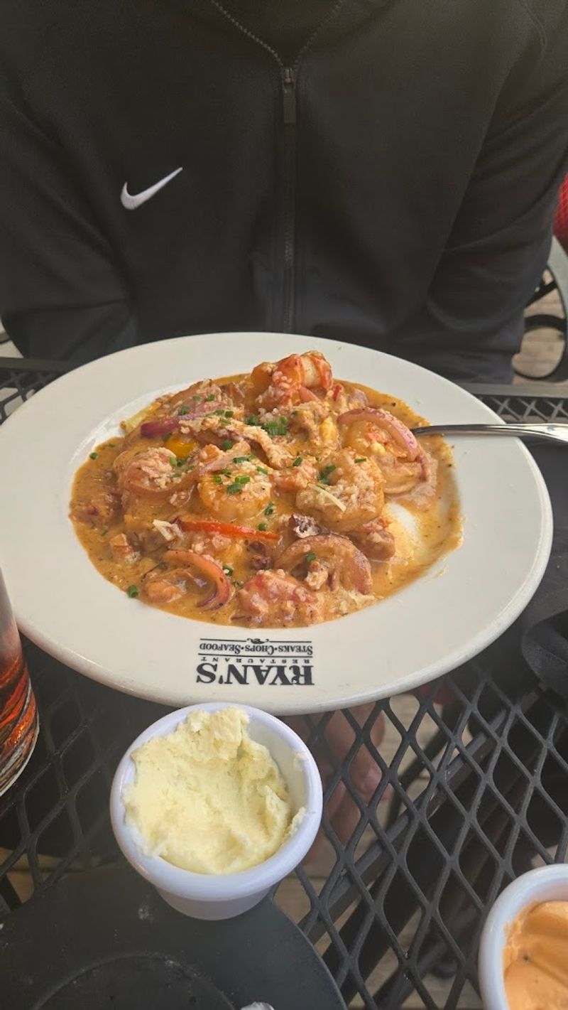 Ryan's Buffet (Legacy Locations) — Old-School Buffet Tradition