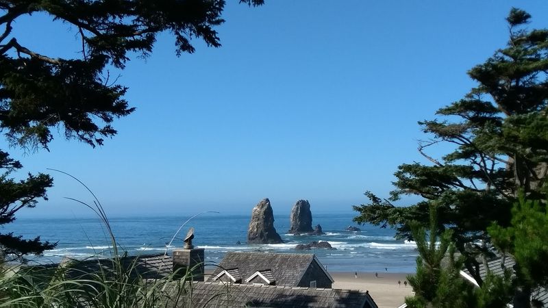 The Town of Cannon Beach: Shops, Food, and Small-Town Charm