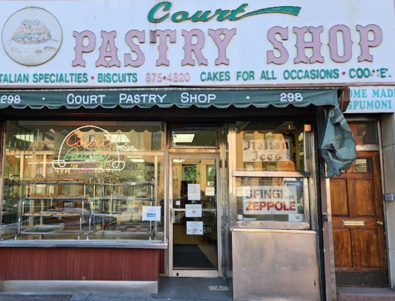 Court Street Pastry Shop — Carroll Gardens (Brooklyn)