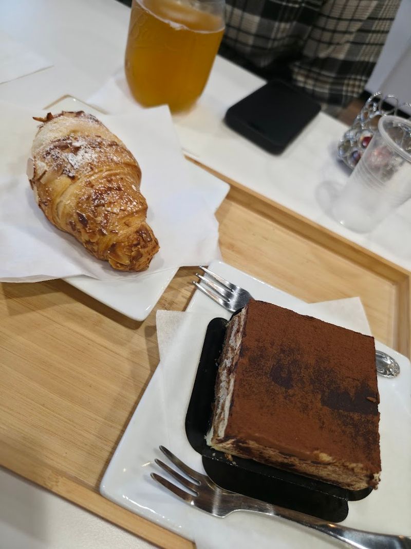 The Tiramisu That Keeps People Coming Back