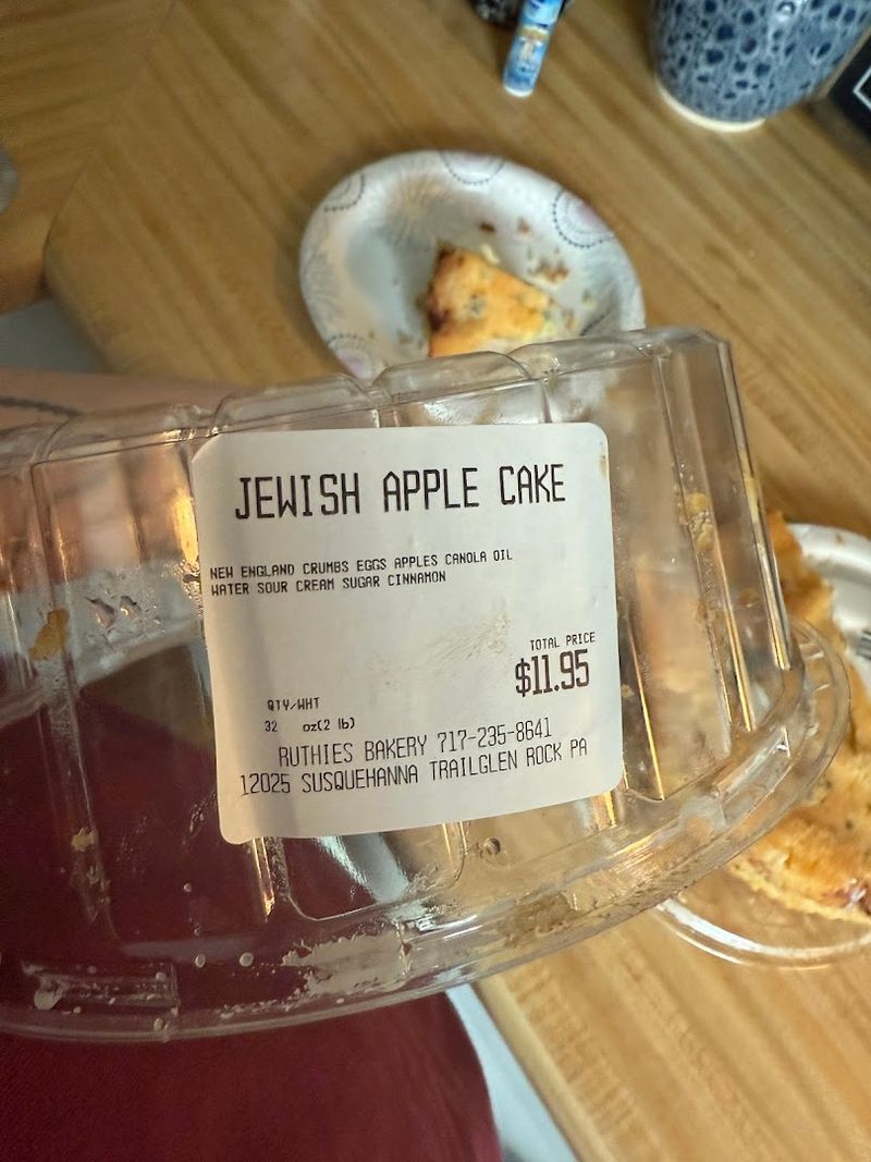 Hot Food Vendors and the Satisfying Midday Meal