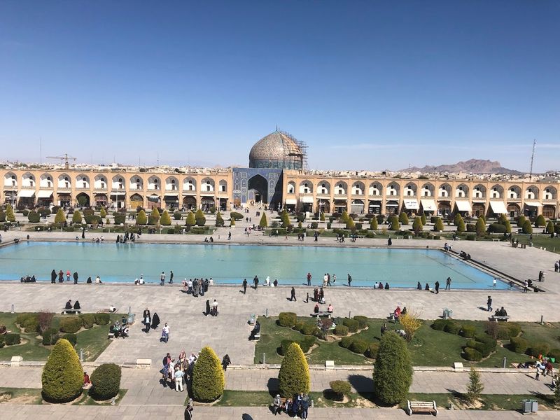 Naqsh-e Jahan Square, Isfahan
