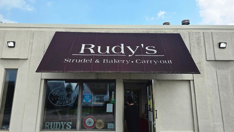 Rudy's Strudel and Bakery - Parma
