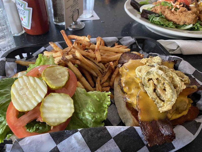 Lunch Options That Hold Their Own Against the Morning Crowd