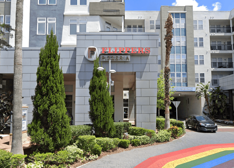 Flippers Pizzeria SODO