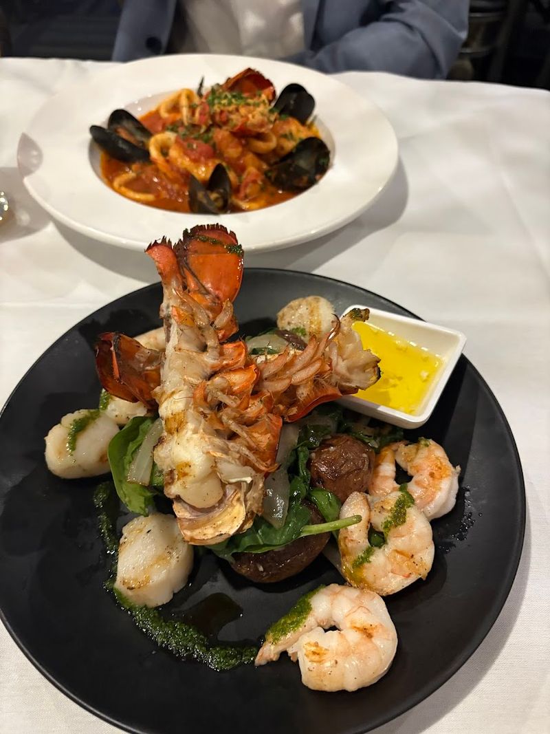 The Service Culture That Sets the Tone