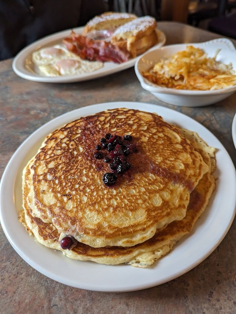Huckleberry Pancakes (Montana)