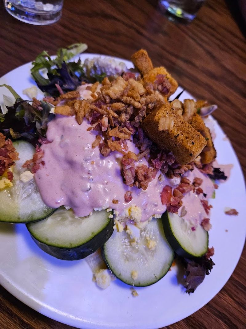 The Salad Bar Worth Slowing Down For