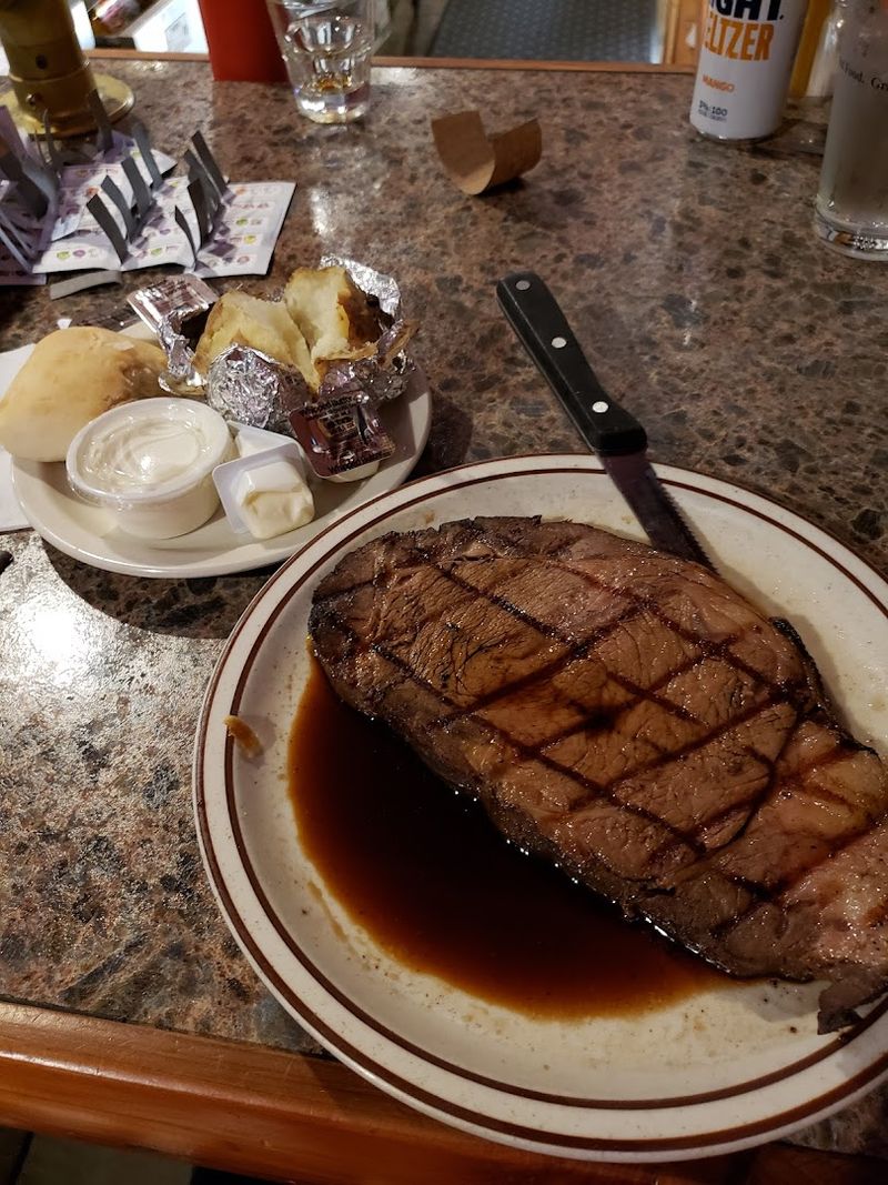 Why This Forest Bar Keeps Earning Five-Star Visits