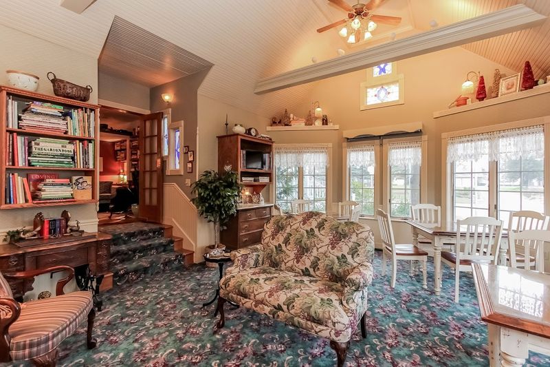 Why Guests Keep Returning Season After Season