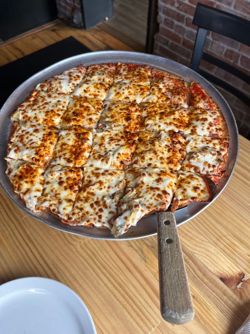 Pizza That Blows Minds in a Town Known for Fish