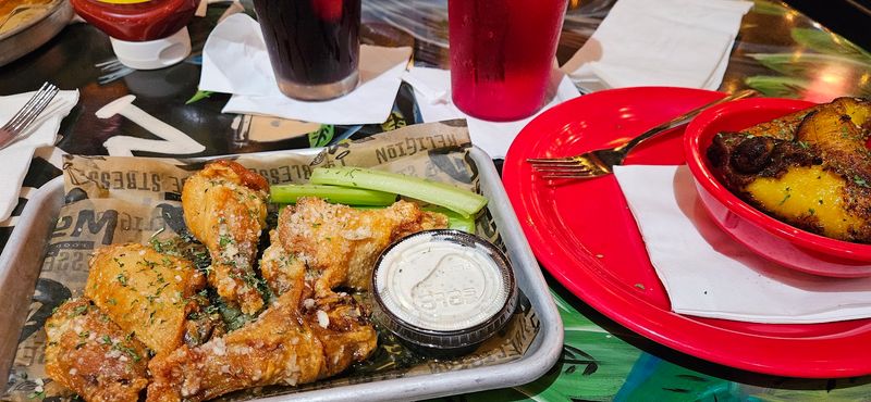 Tips for Your Visit: How to Get the Most Out of Your Time at Mojo's