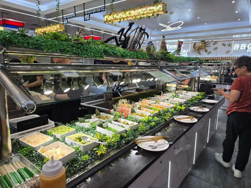 A Spot That Works for Groups, Families, and Solo Diners Alike