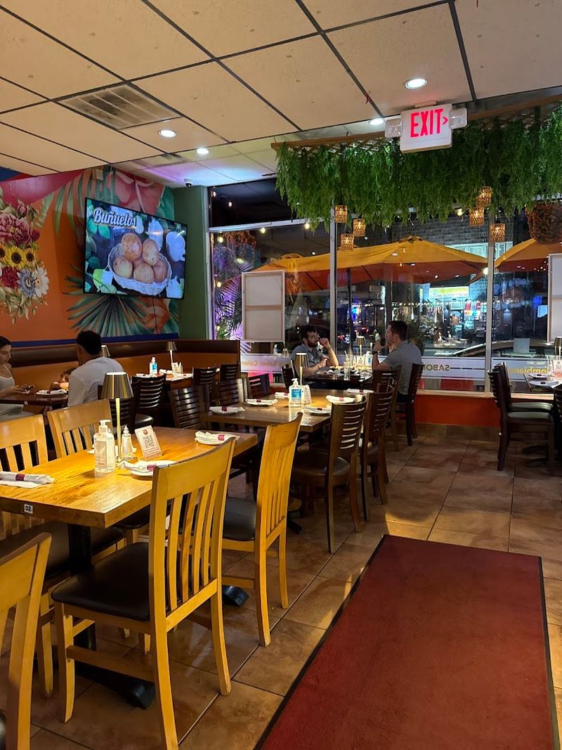 A Space That Works for Groups and Solo Visits