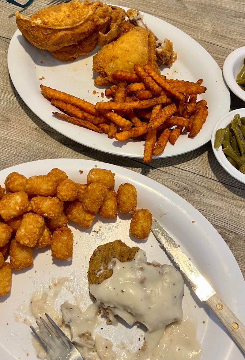 Kid-Friendly and Community-Centered Dining