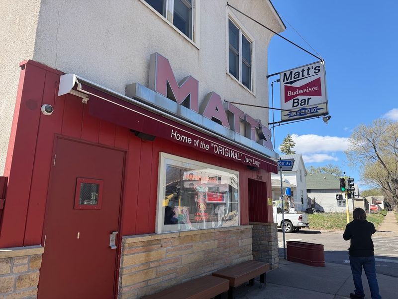 Matt’s Bar - Minneapolis, MN