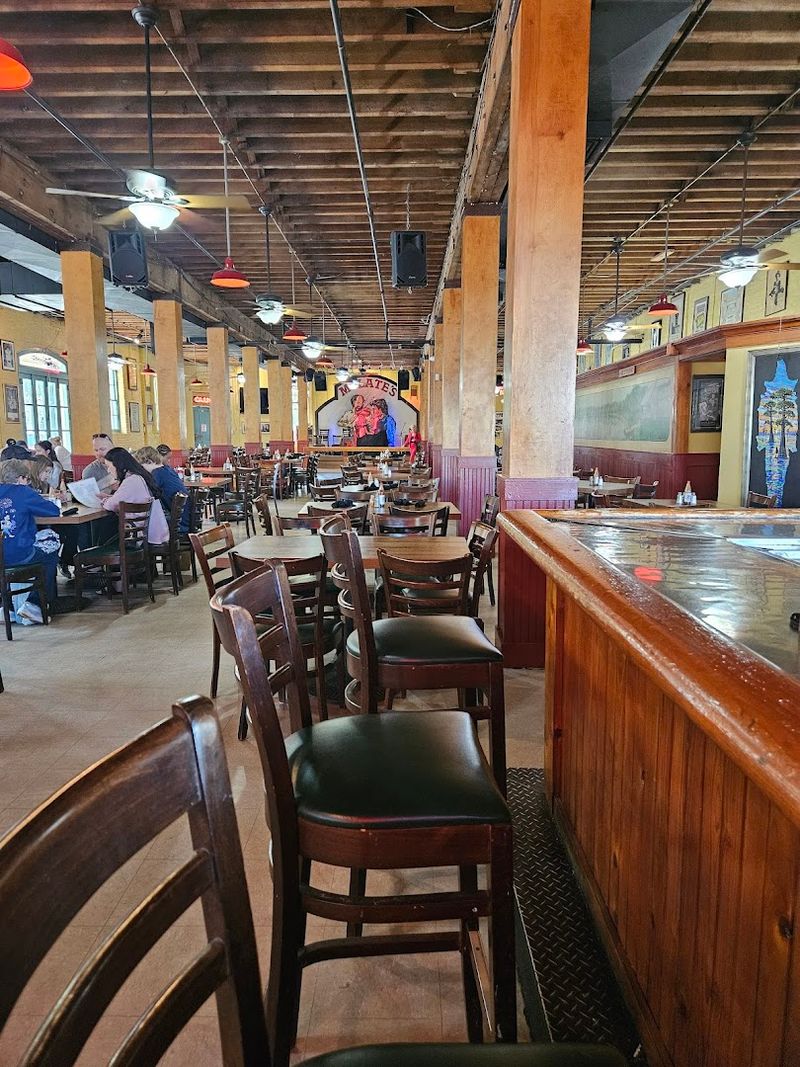 Mulate's Cajun Buffet (New Orleans) — Dinner + Dance