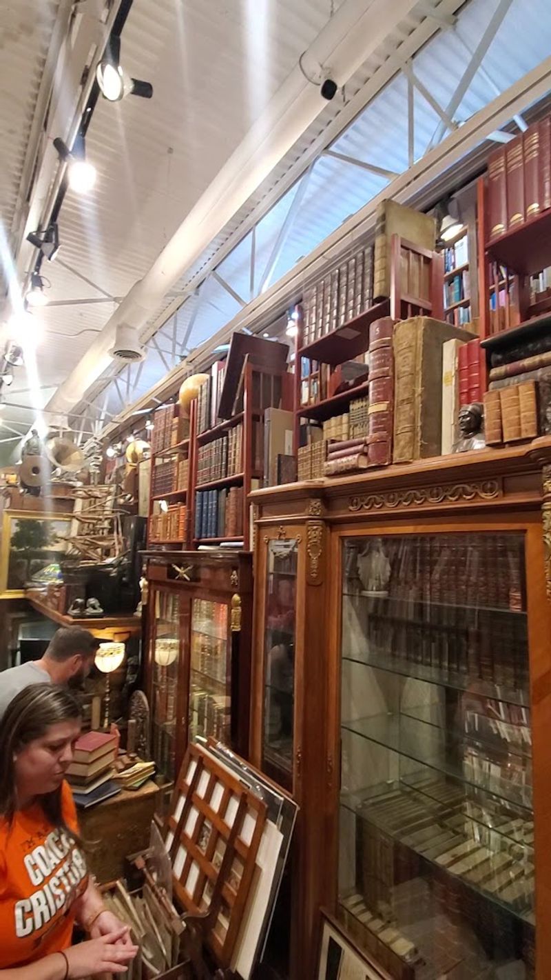 Postcards, Coins, and the Extras That Surprise You