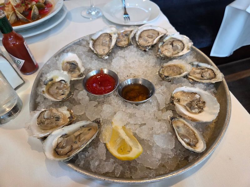 The Oyster Bar at the Heart of It All