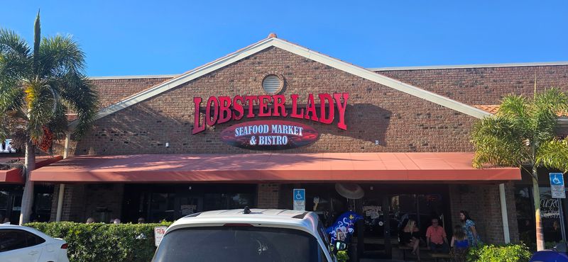 Lobster Lady Seafood Market & Bistro