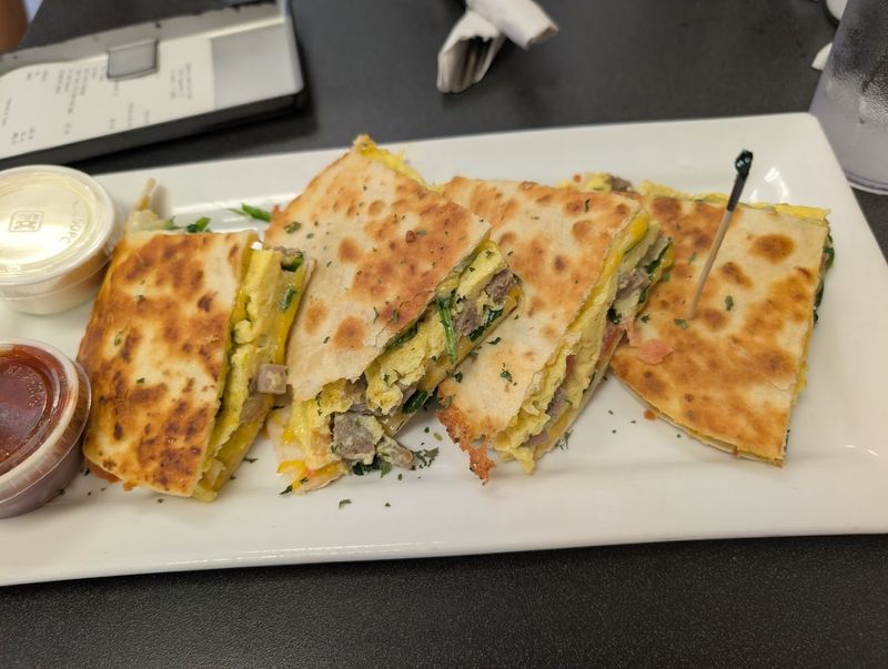 Lunch Deserves Equal Attention