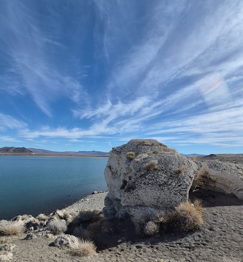 Pyramid Lake