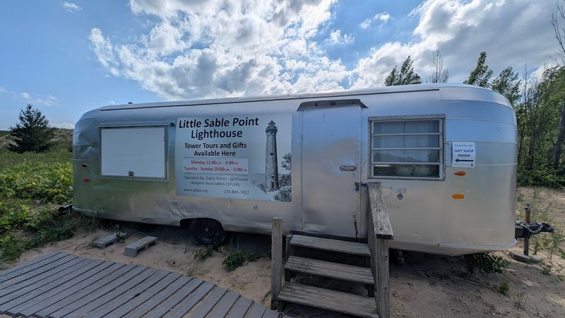 A Gift Shop, Souvenirs, and a Surprisingly Charming Setup