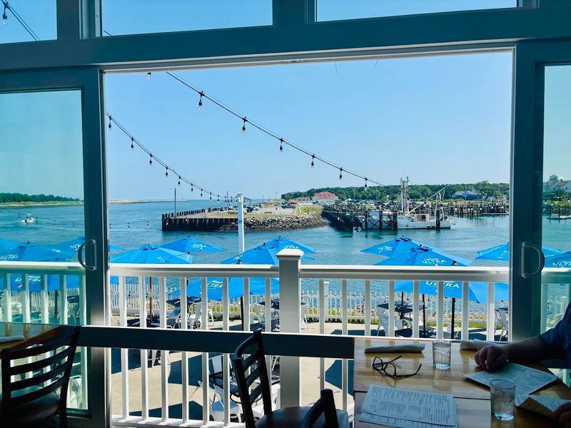 Fishermen’s View Seafood Market & Restaurant - Sandwich