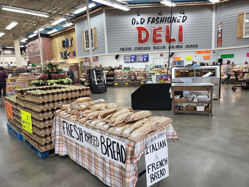 A Bakery That Fills the Whole Store With Good Ideas