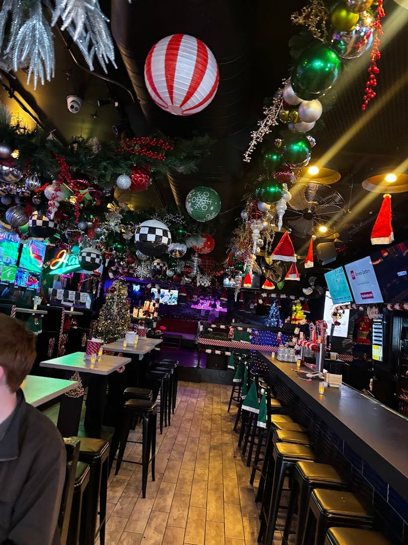 The Modern Look That Sets the Tone