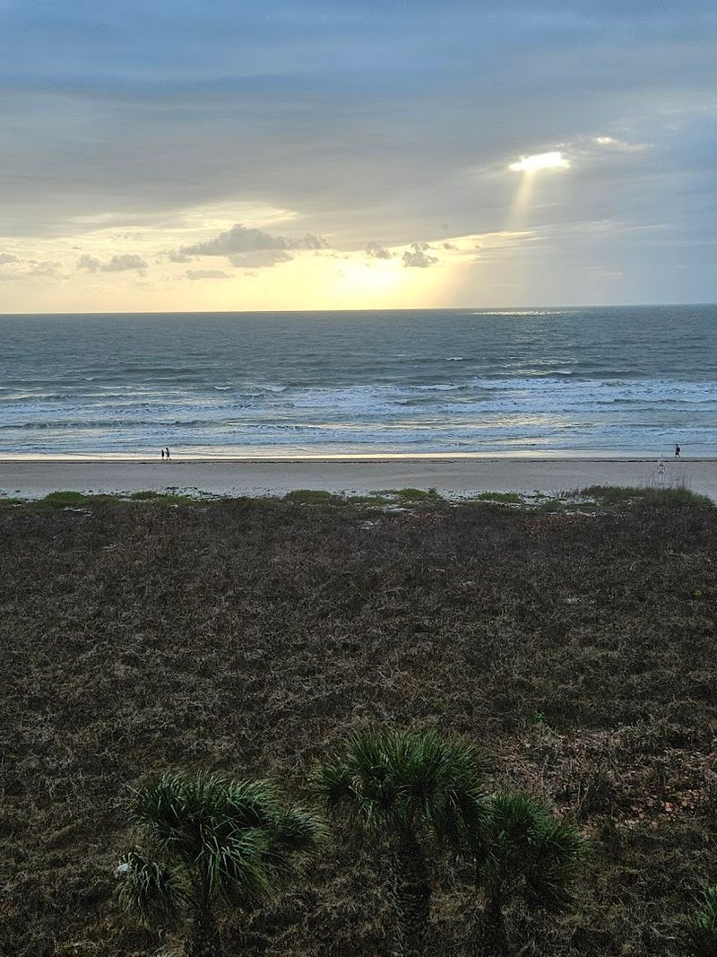 Sunset Dining: Why the Evening Hours Hit Different Here