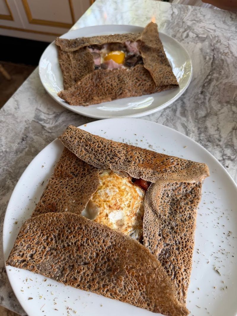 Tips for Timing Your Visit and Avoiding the Wait