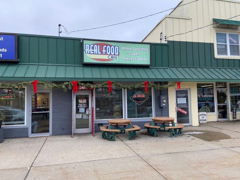 Wait Times, Parking, and What to Expect on Arrival