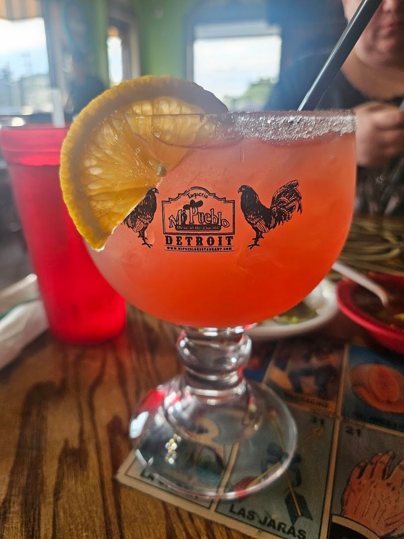 The Drinks and Non-Alcoholic Options That Complete the Meal