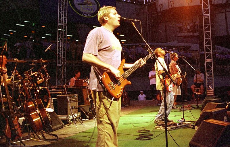 Hootie & the Blowfish – Cracked Rear View (21× Platinum)