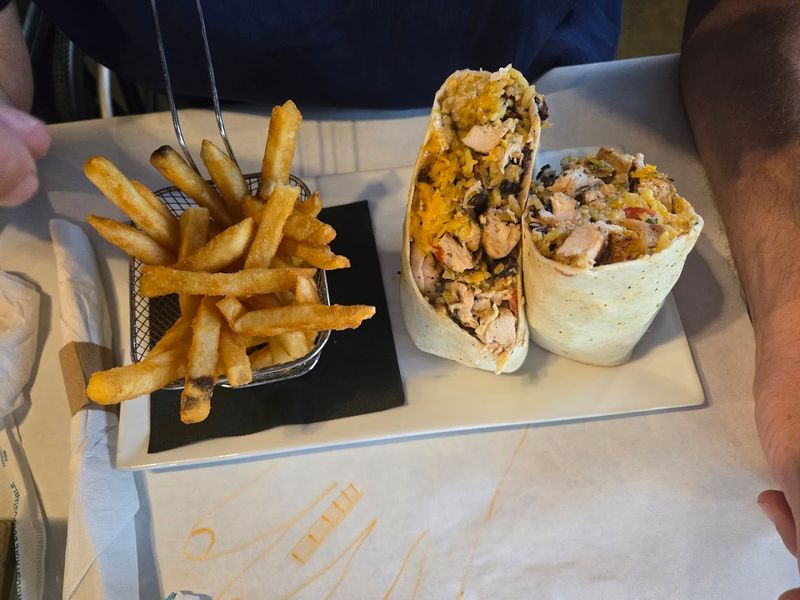 Standout Dishes Beyond the Seafood