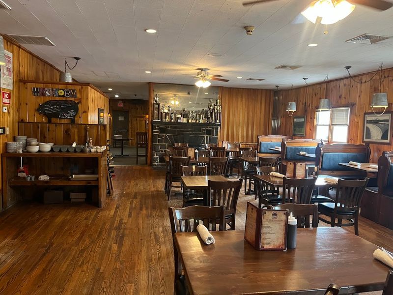 Hickory Cabin Seasoning Company and Buffet - Kingston