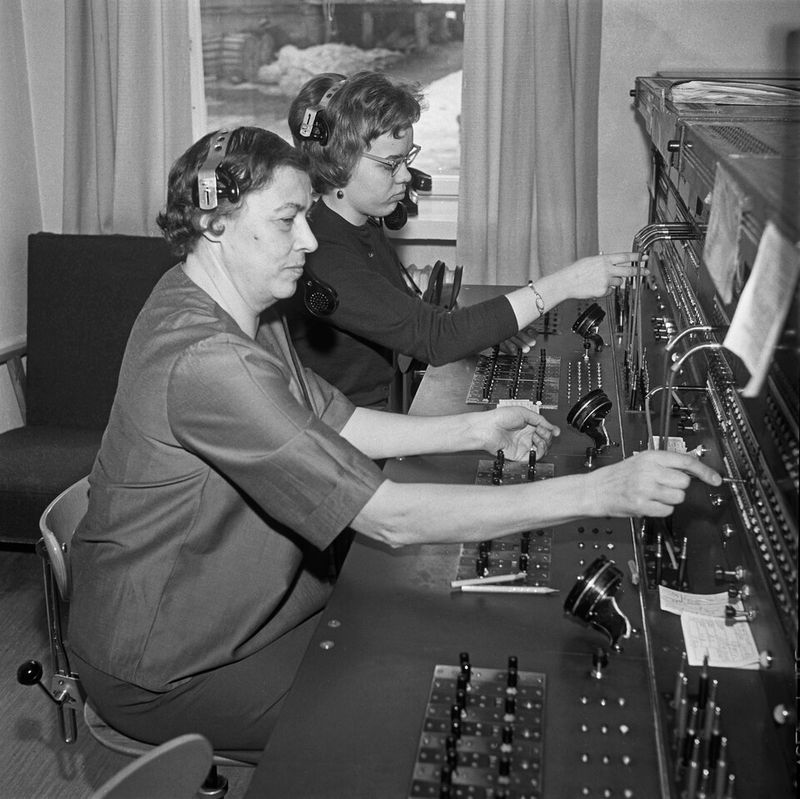 Long-Distance Calls Were Reserved for Big News