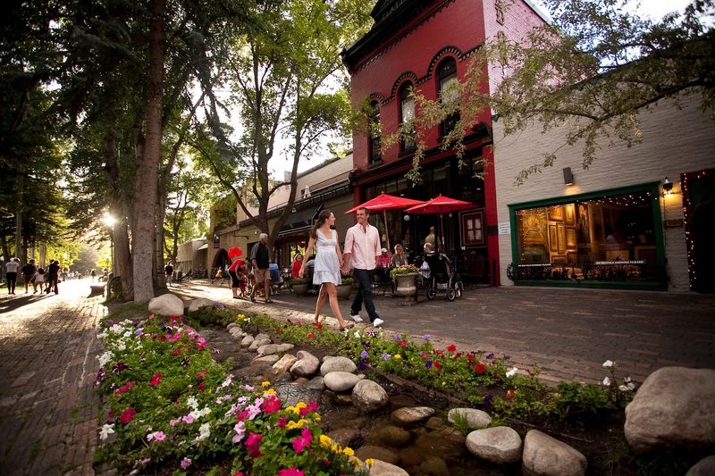 Dining at Altitudes That Match the Ambition