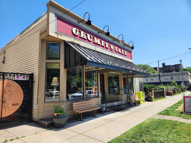 Grumpy's Cafe - Cleveland