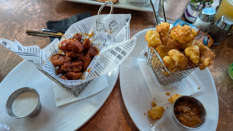 Kung Pao Cauliflower and the Shareable Menu Worth Exploring