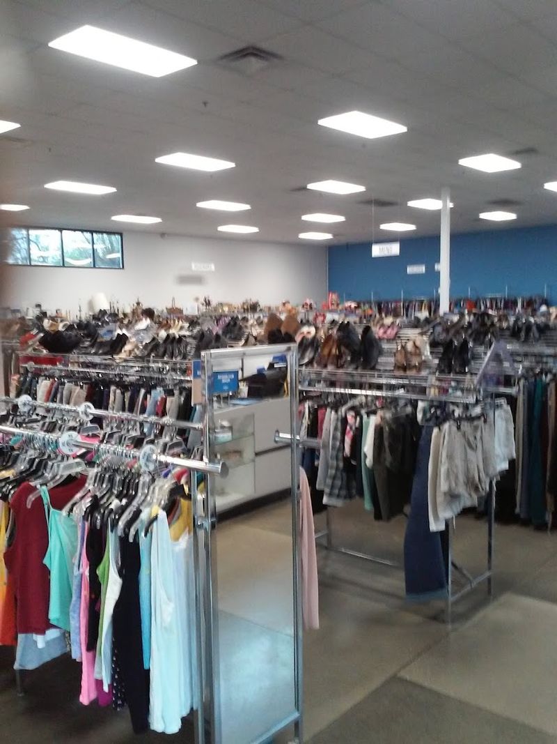 Goodwill Superstore — Bowling Green