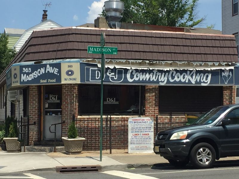 D & J Country Cooking, Newark